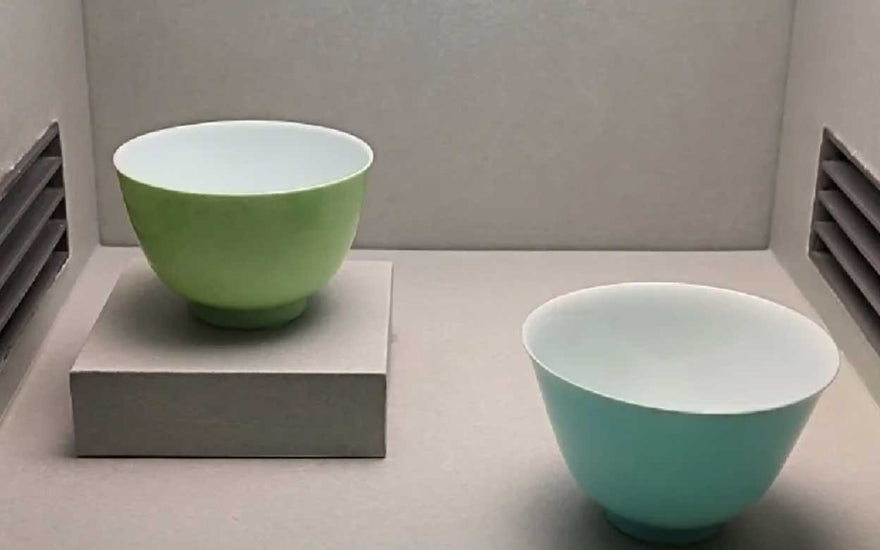 Exquisite Craftsmanship: Appreciating the Artistry of Qing Yongzheng Style Porcelain