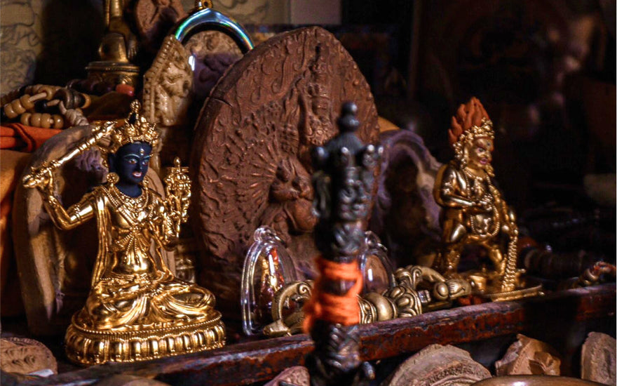 The Secret Rhythm of the Snowy Landscape: The Protecting Rituals and Collecting Secrets of the Brass 34-Armed Mahakala Statue-2025