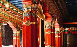 Regal Adornments: Opulent Tibetan Accessories of the Qing Dynasty