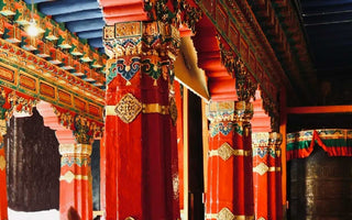 Regal Adornments: Opulent Tibetan Accessories of the Qing Dynasty