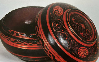 Jade and Lacquer Legacy: Artisanal Treasures of China's Imperial Palaces