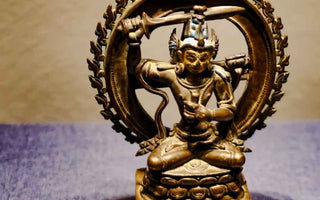 The Art of Expression: Sculpting Facial Features in Tibetan Statues