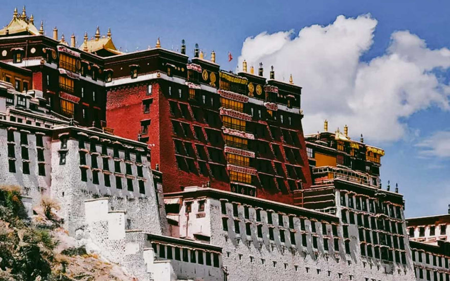 Potala Palace Chronicles: Unveiling the Spiritual and Architectural Legacy of Tibet