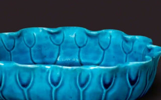 Serene Elegance: Enhancing the Writing Experience with Porcelain Pen Holders
