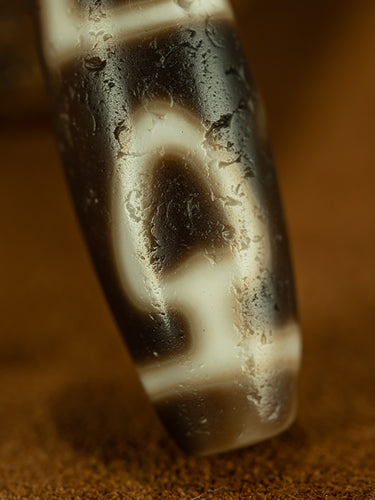 Tibetan Pure Heaven-Earth Bodhi Four-Eye Old Dzi Bead Pendant
