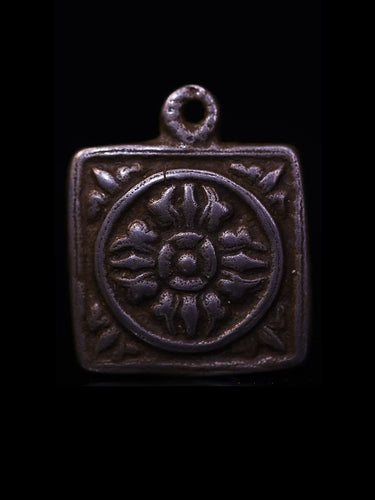 Vajra Sun Iron Pendant | Inner Purity, Impermanence & Spiritual Strength