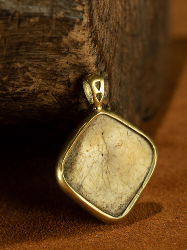 Qing Dynasty Style Om Script Tibetan Ritual Pendant