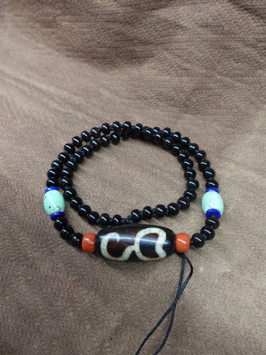 【Unique Item】 Himalayan Goddess Lotus Double-sided Dzi Bead Necklace