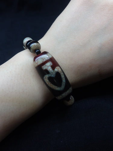 【Unique Item】Large Plate Bottle-shaped Dzi Bead Bracelet