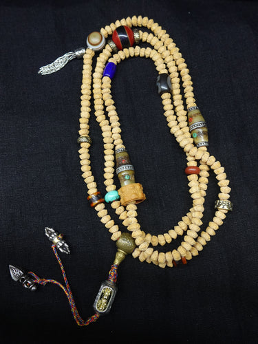 【Unique Item】 Multiple blessing attributes Passion baixiang seeds Crossbody chain