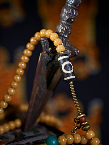 Wisdom Focus Bracelet | Bodhi Seed and Dzi Bead Bracelet for Concentration and Spiritual Insight
