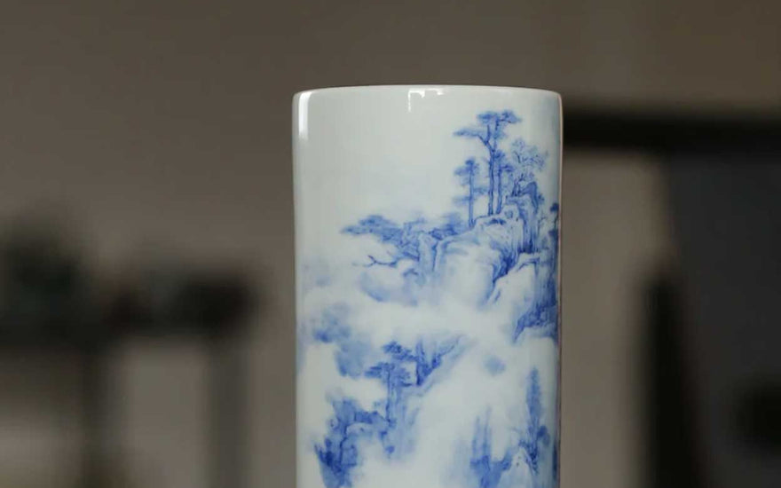 Utility in Beauty: The Functionality and Elegance of Porcelain Pen Holders