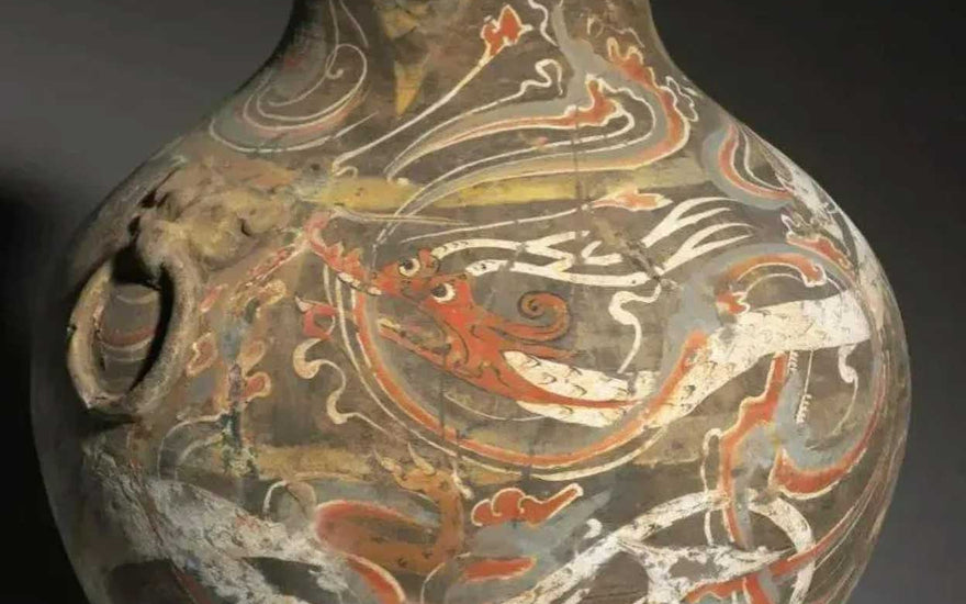 Fusion of Cultures: The Harmonious Blend of Sino-Tibetan Artistic Styles