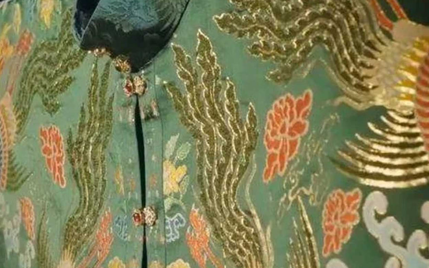 Timeless Threads: Celebrating the Richness of Oriental Textile Heritage