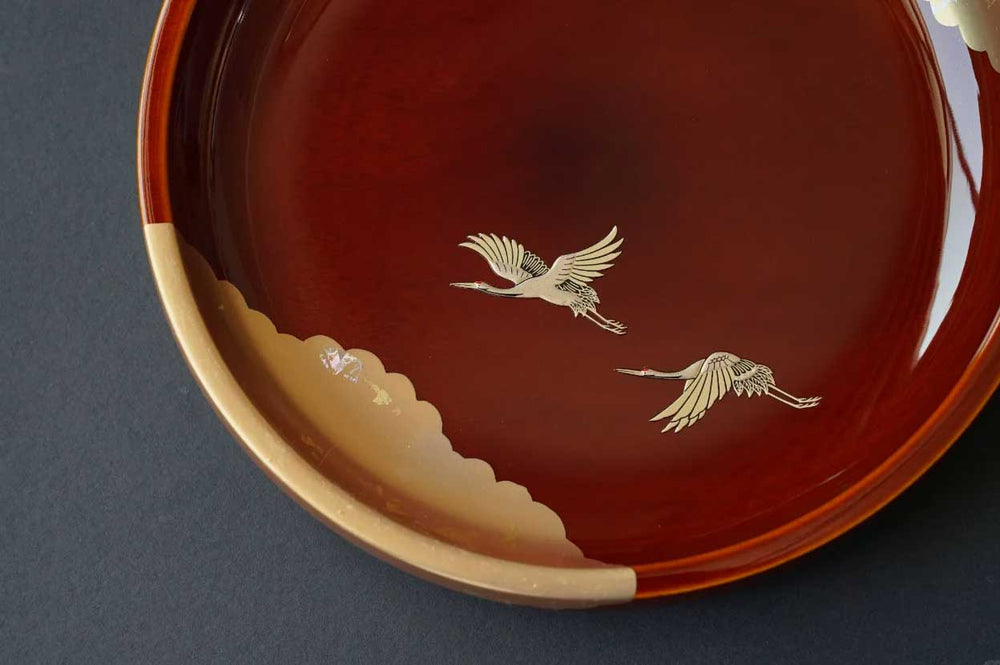 Latest Trends in Lacquerware Design: What's Hot in 2024