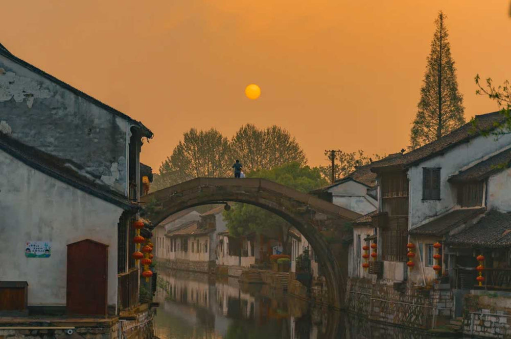 Jiangnan's Cultural Tapestry: Tracing the Intriguing Epochs of History