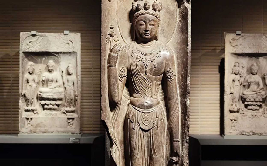 The Cultural Heritage: Tang Dynasty Stone Buddha with Backrest