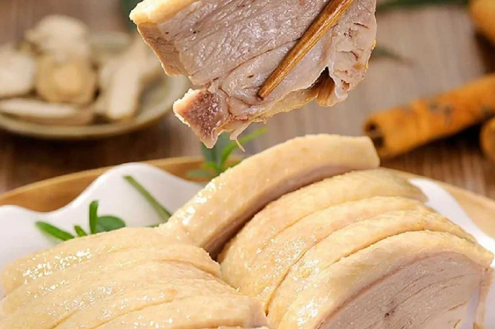 Unveiling Nanjing's Salted Duck: A Culinary Masterpiece by Oriental Aesthetics