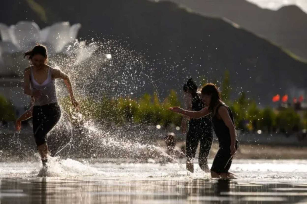 Celebrating for luck and health: Diving into the rich cultural heritage of Tibetan Bathing Week