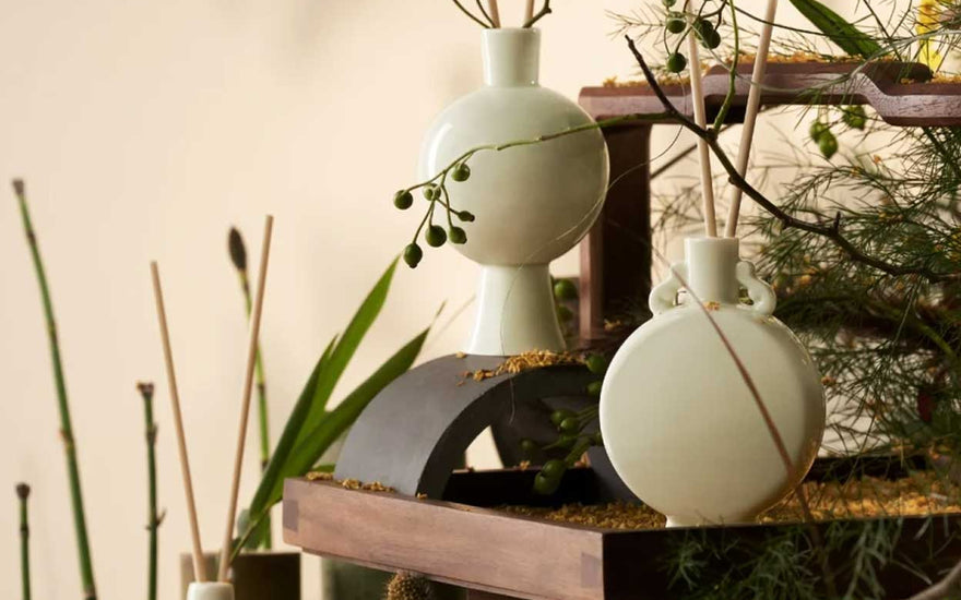 The Whisper of Blue and White: Capturing the Essence of Literati Aesthetics in Porcelain