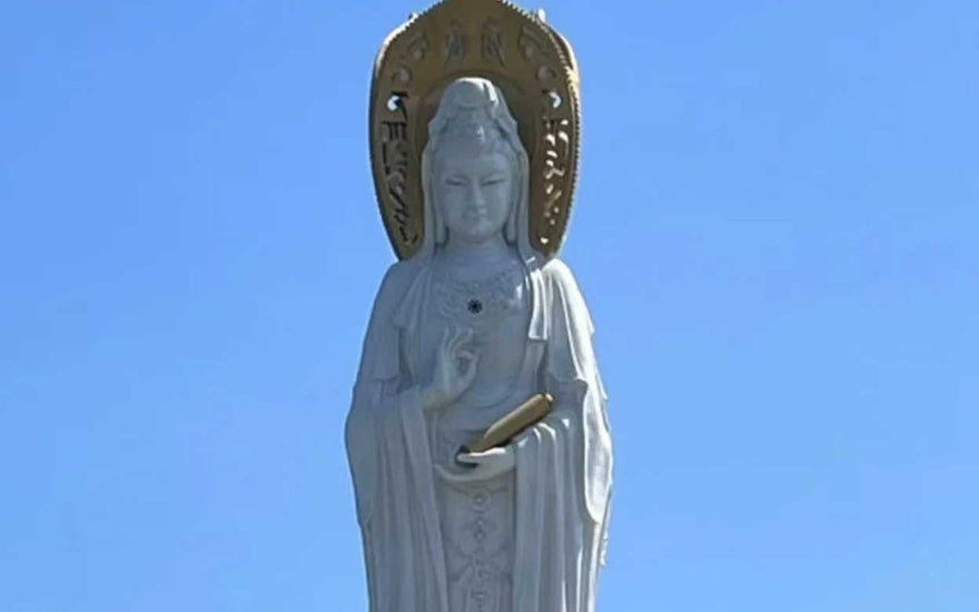 Beyond Scriptures: Xuanzang Buddha Artistry