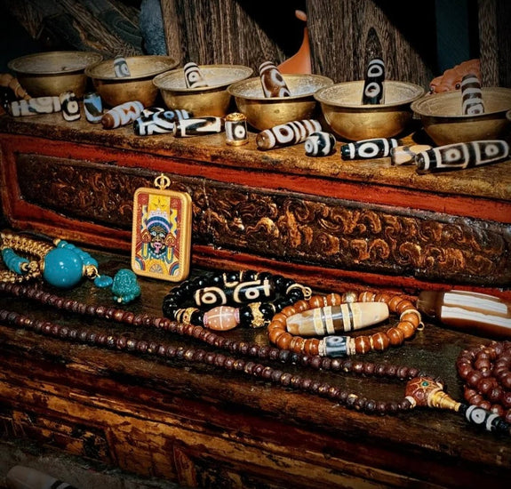 🔮 When Stones Remember: The Heartbeat of Tibetan Dzi Beads