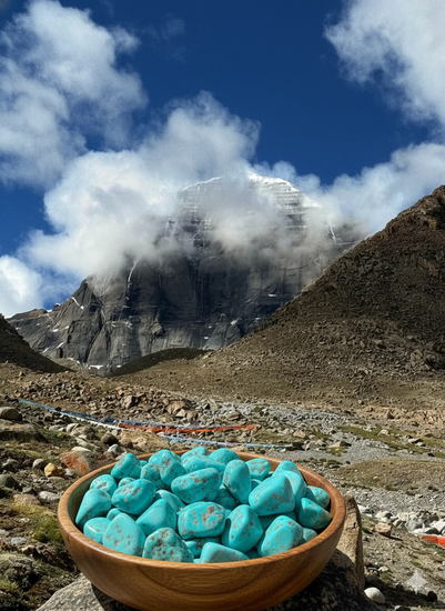 Where the Sky Meets Earth: Preserving Tibetan Turquoise Legacy Through Generations