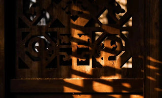 Oriental Aesthetics: A Light Dance in Multidimensional Space and Time - Kailash Energy