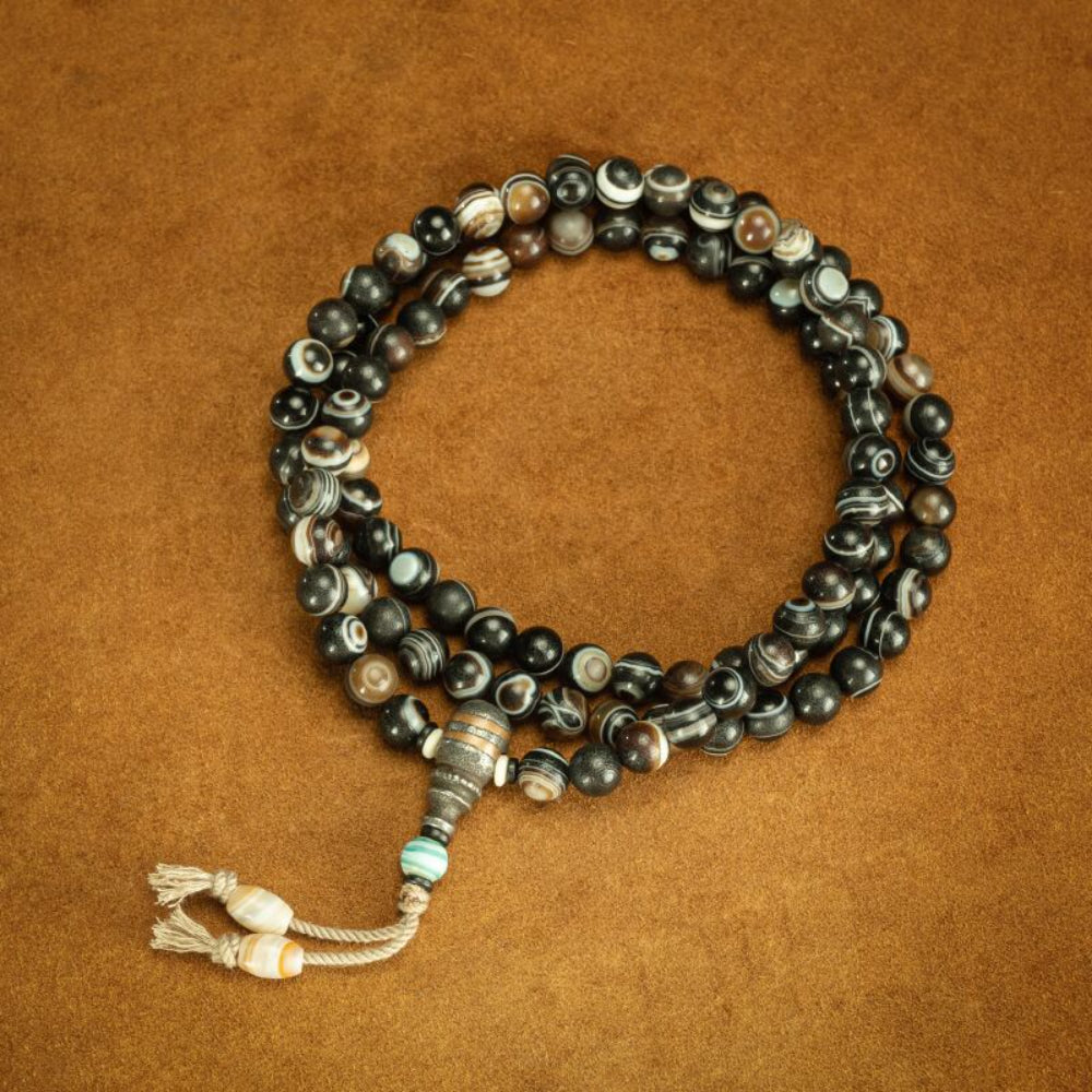 Himalayan Eye of the Buddha 108 Beads Mala Necklace for Spiritual Healing