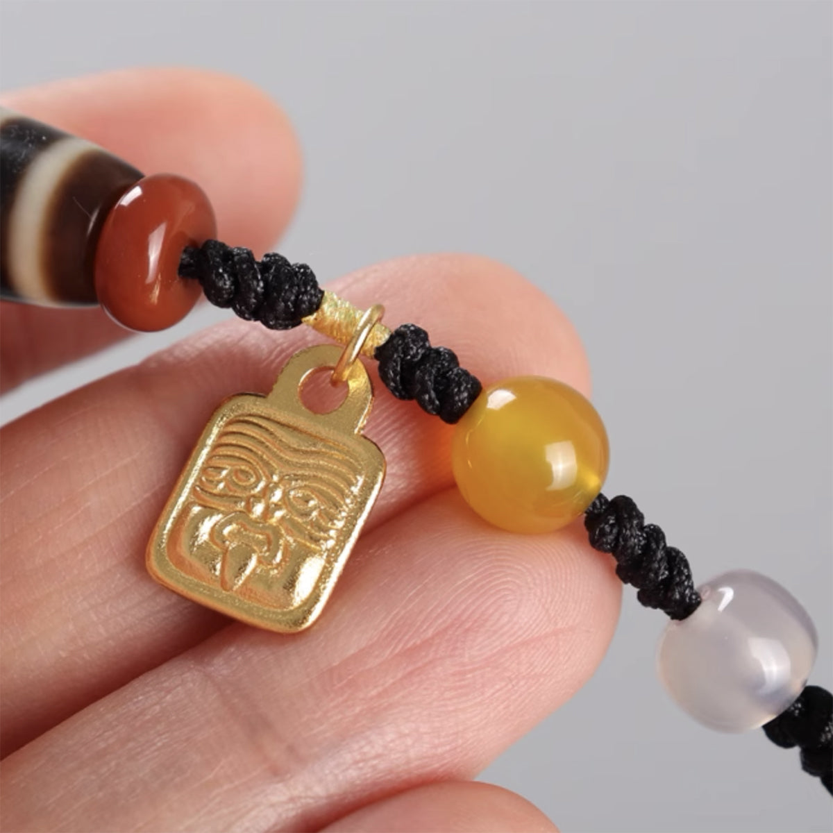 Awakening Three Eyes Dzi Beads Tibetan Necklace Natural agate chalcedony