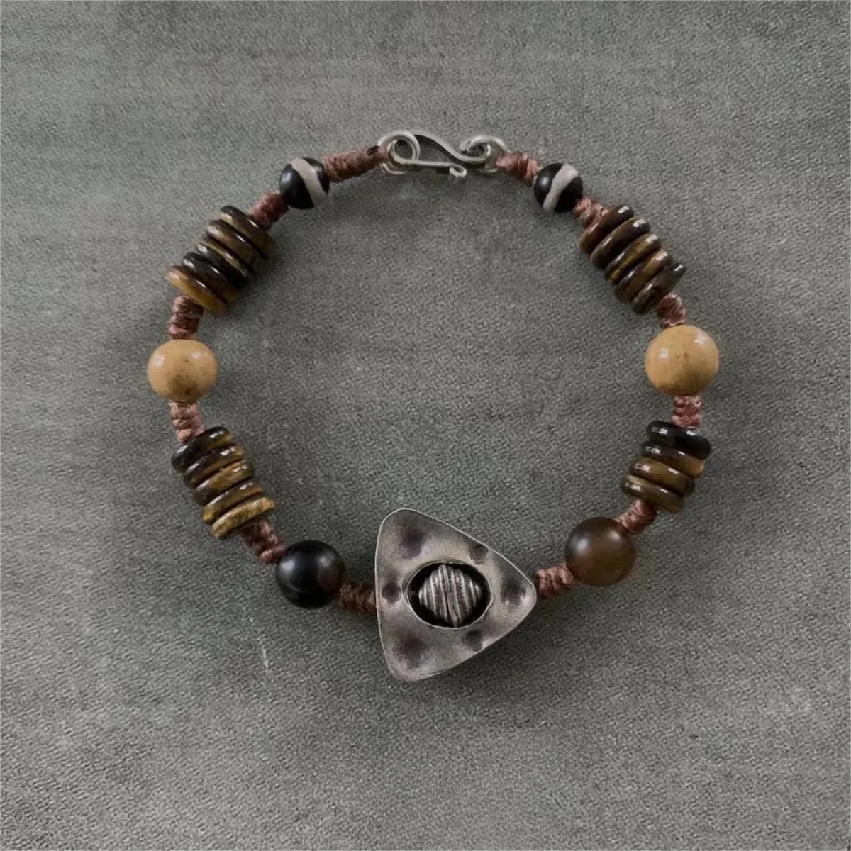 Wealth Energy Tiger's Eye Bracelet