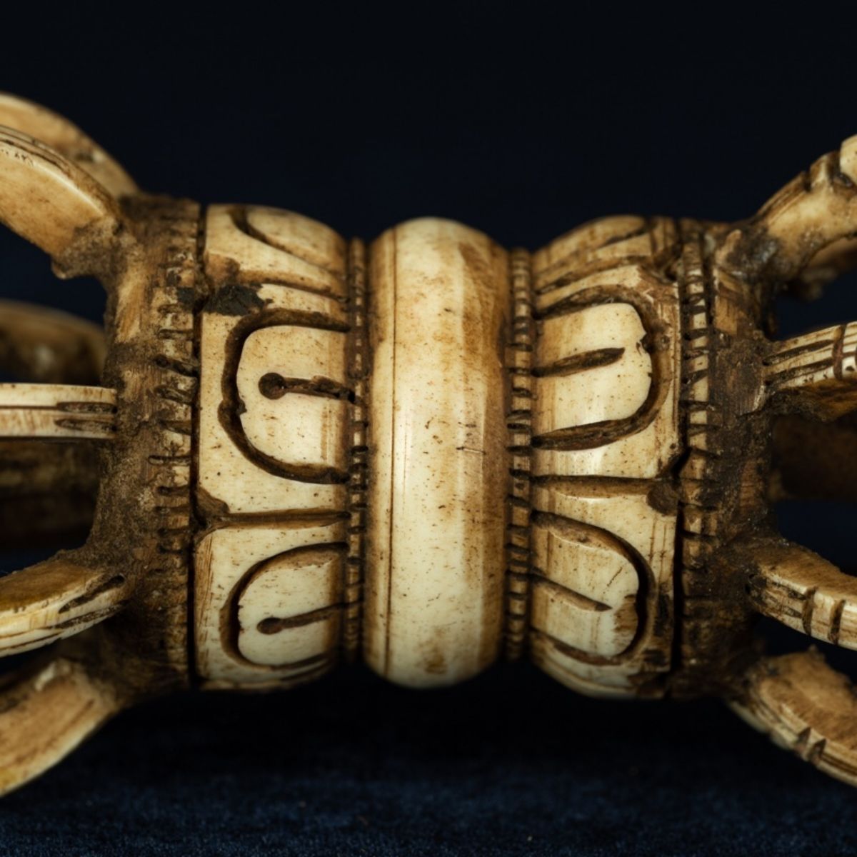 Qing Dynasty Tibetan Antique Bone Carved Nine-Pronged Vajra Ritual Object Mindrolling Monastery