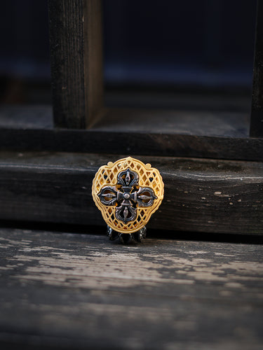 Rebirth Garuda King Red Agate Eye Pendant