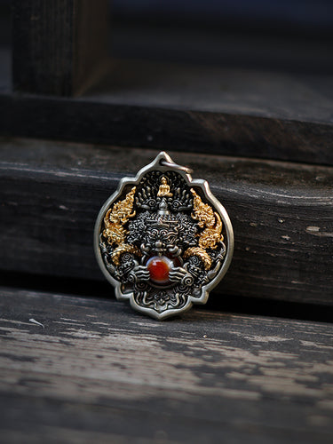 Purification Zhiva Ja Red Agate Eye Pendant