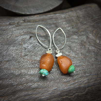 Tibetan Natural Raw Amber Silver Earrings For Wealth