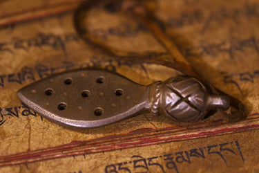 Sacred Cold Iron Mantra Point Pendant | Himalayan Ritual Tool for Calmness and Spiritual Balance