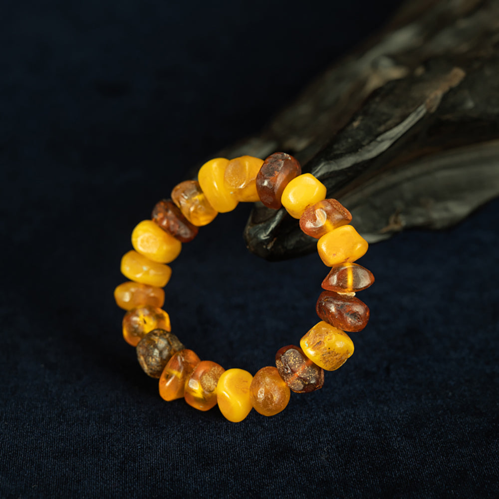 Extremely Rare Natural Amber Multi-Treasure Bracelet  Contains the Colors and Mysterious Energy of Nature