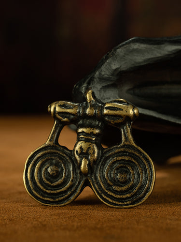 Ming Dynasty Style Tibetan Vajra Double-Happiness Mani Treasure Old Iron Talisman Pendant