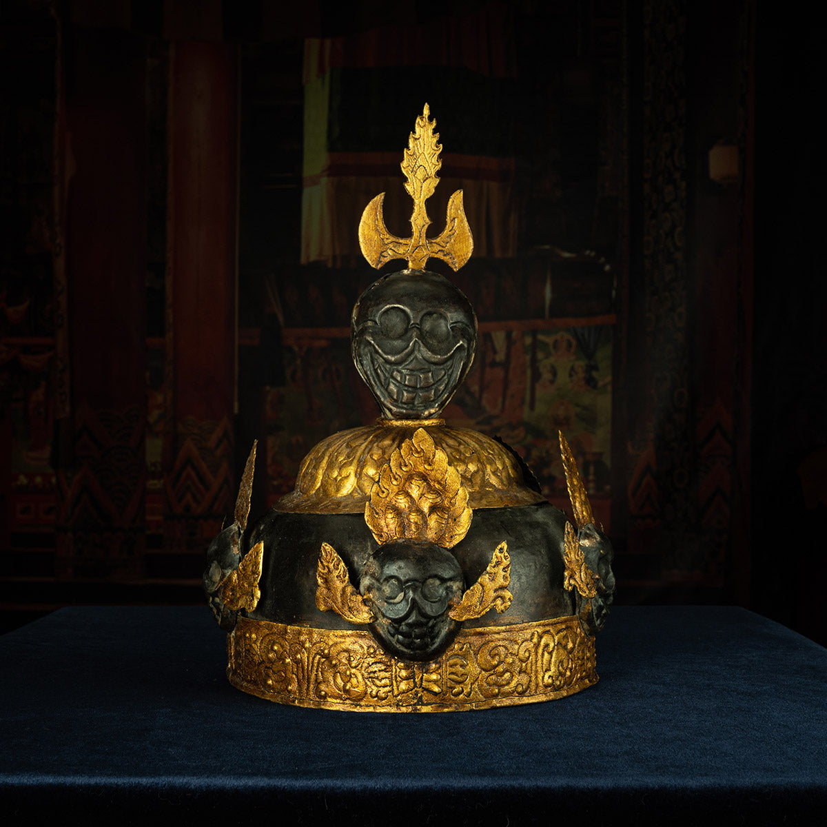 Qing Dynasty   Giant Padmasambhava Hat Tibetan Dharma Instrument Gilt Samye Monastery