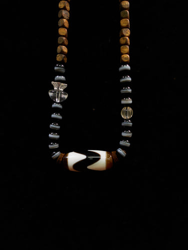 Fierce Harmony Shale White Tiger Tooth Dzi 18K Gold Necklace