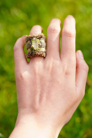 Nature's Embrace Healing Clear Quartz Woven Ring