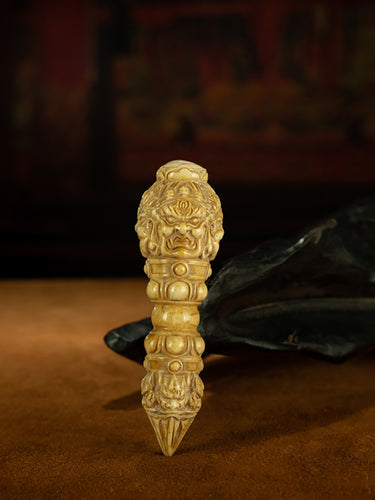 Qing Dynasty Style Tibetan High-Yu Carved Four-Faced Vajra Demon-Subduing Amulet