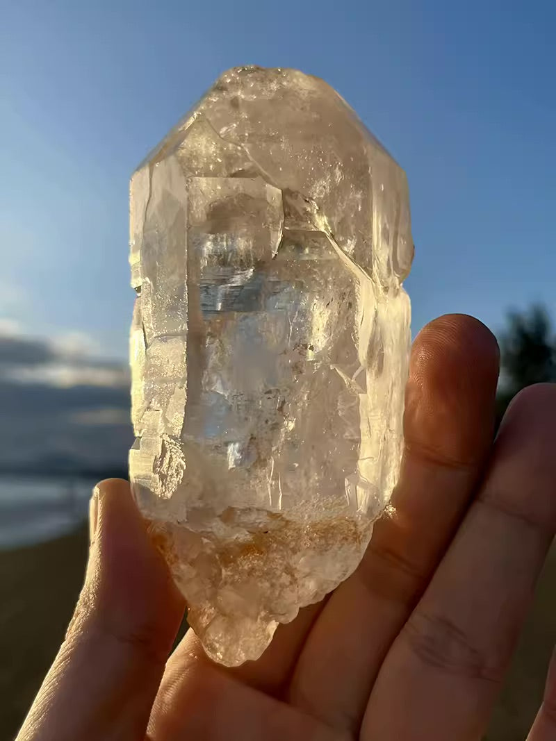 Tibet Angel Quartz Crystal White Raw Crystal Awakens Angelic Energy