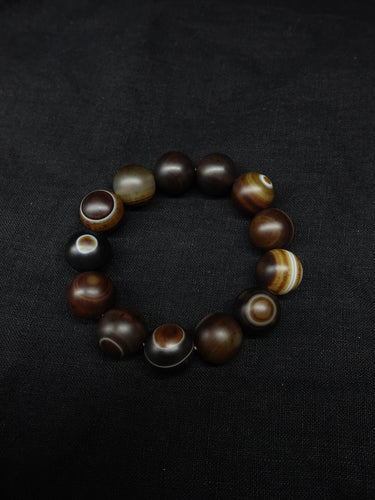 【Unique Item】 Sacred Eye Dzi bead bracelet