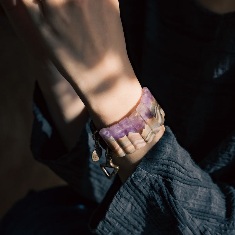 Hand Bracelet Amethyst Agate with Brass and Sandalwood Beads