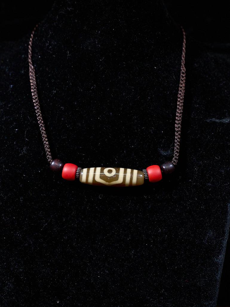 Three-Eyed Dzi Bead Necklace – Tibetan Symbol of Protection & Spiritual Balance