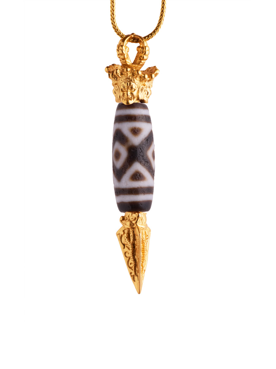 Courage Dzi Bead Pendant with Gold-Plated Design – Empowerment & Strength