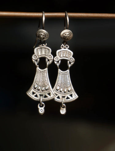 Elegant Vintage Earrings | Sterling Silver Material