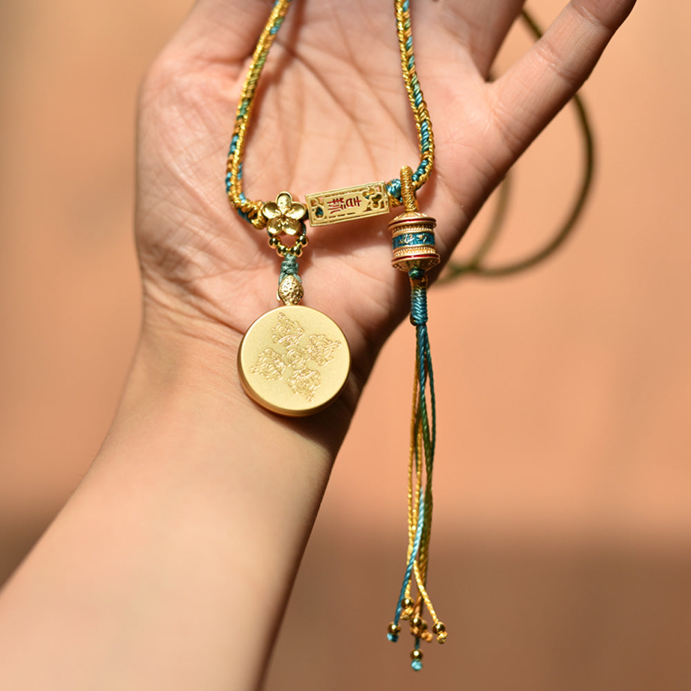 Sacred Protector Pendant – Mineral Thangka Amulet with Tibetan Blessing Cord