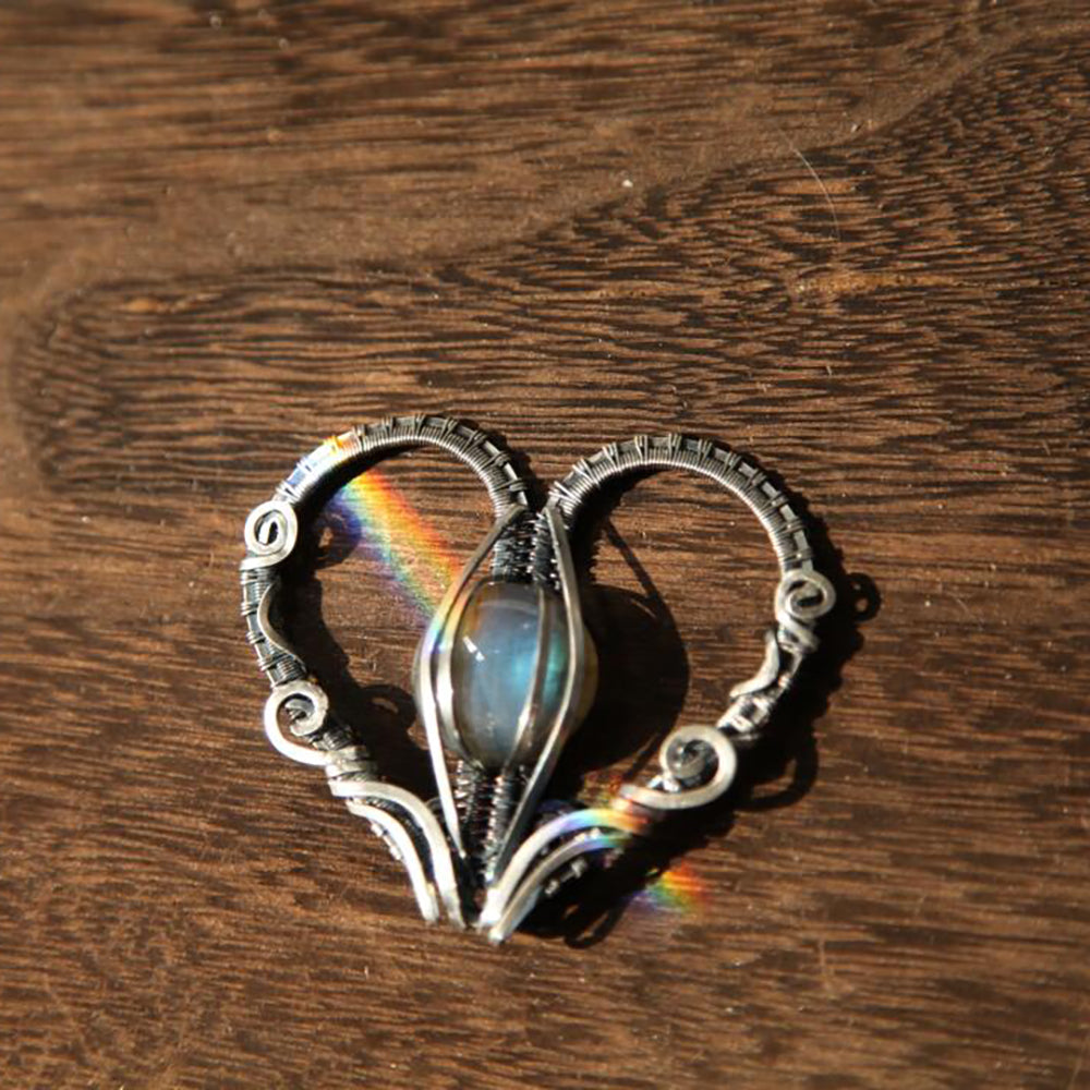 Heart of Labradorite – Love & Protection Silver Wire-Wrapped Pendant